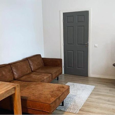 Luxurious 68M2 2Br 3-Room River View Apt In The Heart Of Pärnu Exterior foto